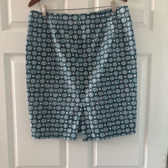 Ann Taylor Factory Blue & White Geometric Pencil Skirt – Knee‑Length, Size 12 - Picture 3 of 9